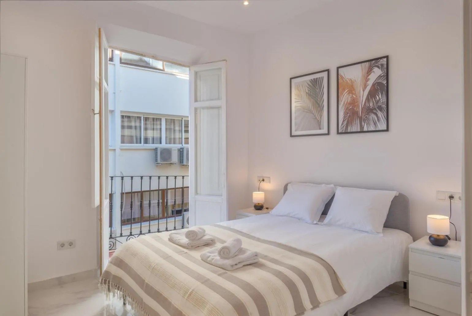 Atenea Deluxe Apartment Malaga